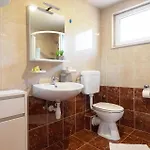 Two-bedroom In Vid